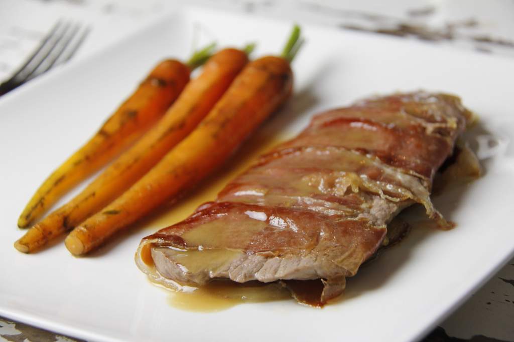 Saltimbocca, Italiaans voor 'Springt in de mond'