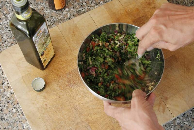 image 11-chimichurri-goed-roeren-jpg