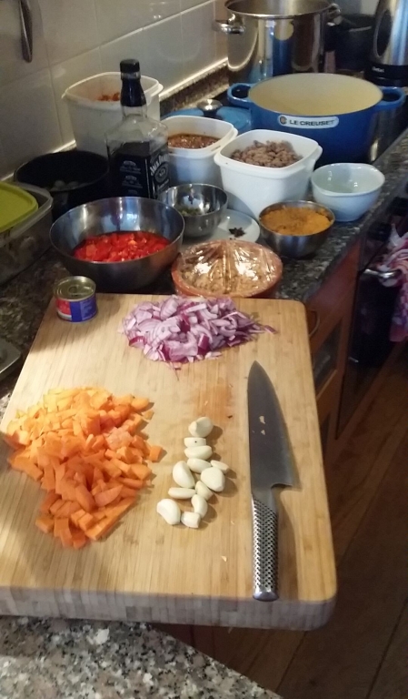 image 05-heston-chili-alles-bij-elkaar-doen-jpeg