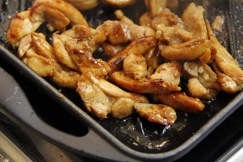 image 14-kip-teriyaki-bak-de-kip-goudbruin-jpg