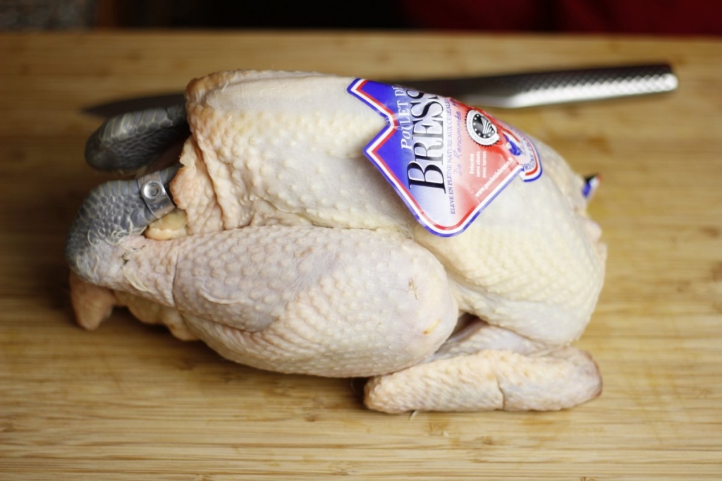 image 02-perfecte-kip-leg-kip-en-mes-klaar-jpg