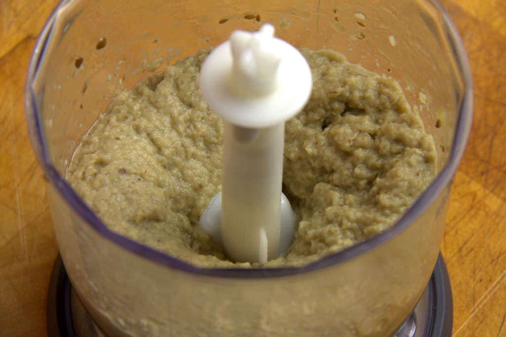 image 18-pincho-sprot-salsa-auberginepasta-jpg